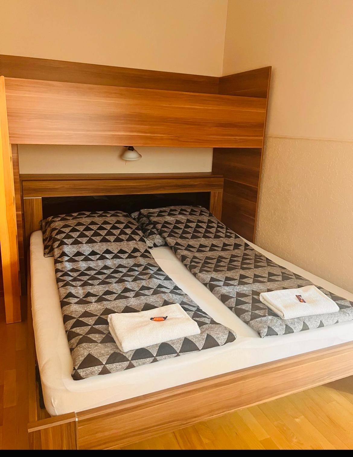 Aqua Azur Apartman Hajdúszoboszló Extérieur photo
