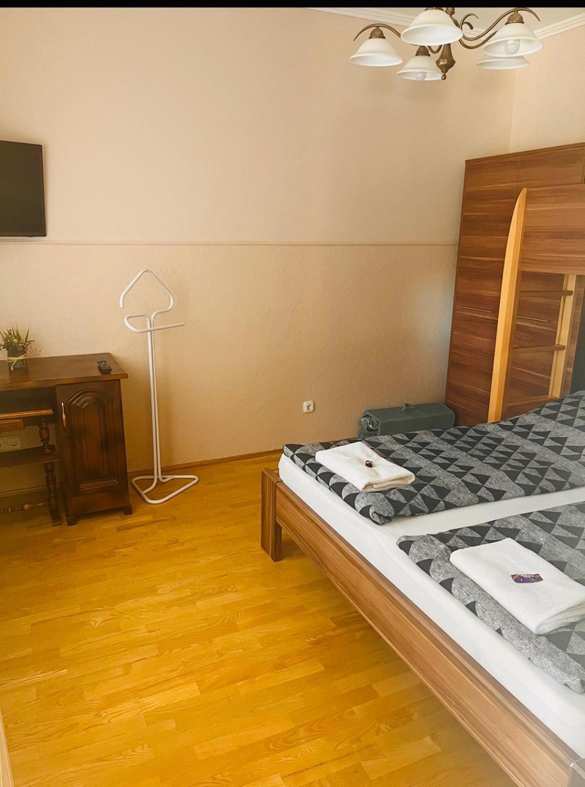 Aqua Azur Apartman Hajdúszoboszló Extérieur photo
